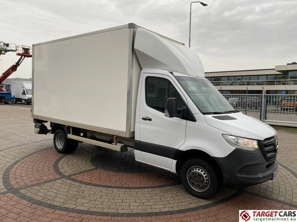 Mercedes-Benz Sprinter 515CDI Closed Box Van Taillift - Truk box: gambar 2 Mercedes-Benz Sprinter 515CDI Closed Box Van Taillift - Truk box: gambar 2