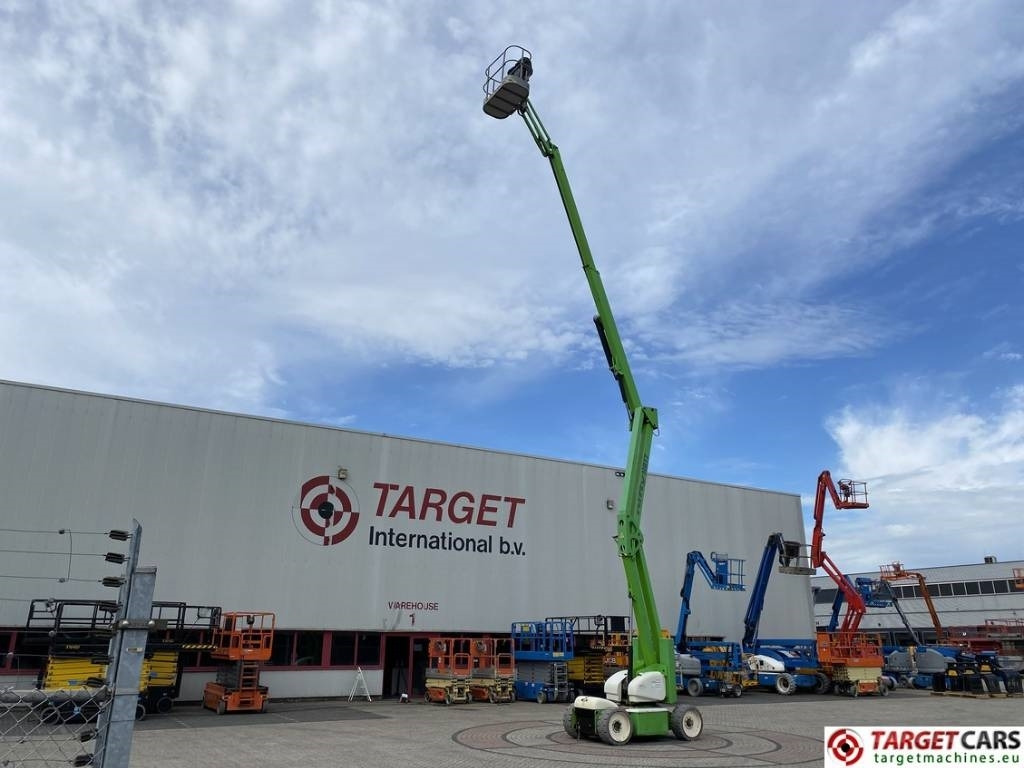 Niftylift HR17NE Electric Articulated Boom Work lift 1700cm - Boom artikulasi: gambar 5 Niftylift HR17NE Electric Articulated Boom Work lift 1700cm - Boom artikulasi: gambar 5