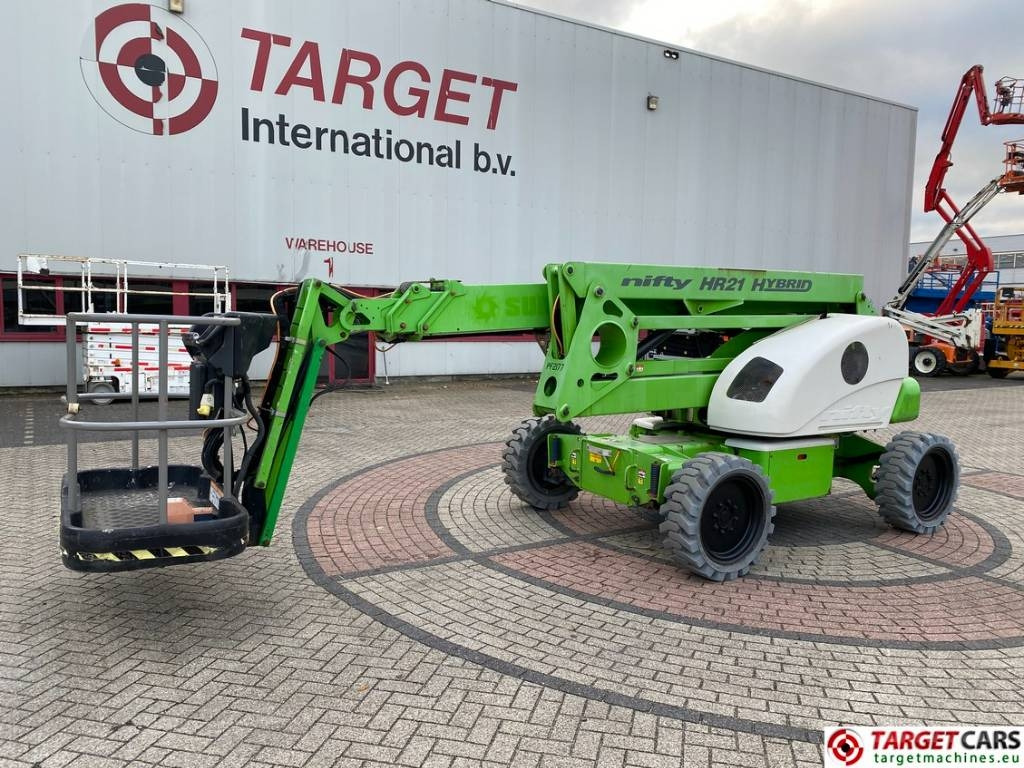 Niftylift HR21 HyBrid 4x4 Articulated Boom Work Lift 2080cm - Boom artikulasi: gambar 1 Niftylift HR21 HyBrid 4x4 Articulated Boom Work Lift 2080cm - Boom artikulasi: gambar 1