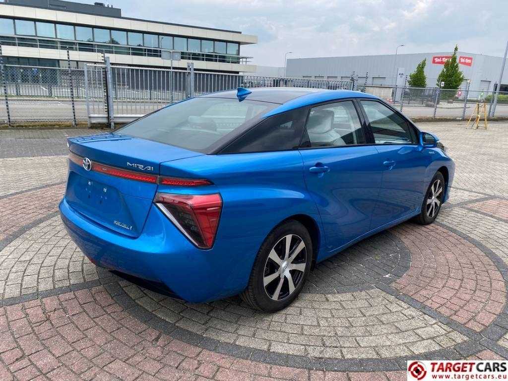 Toyota Mirai FCV HydroGen FuelCell - Mobil sedan: gambar 4 Toyota Mirai FCV HydroGen FuelCell - Mobil sedan: gambar 4