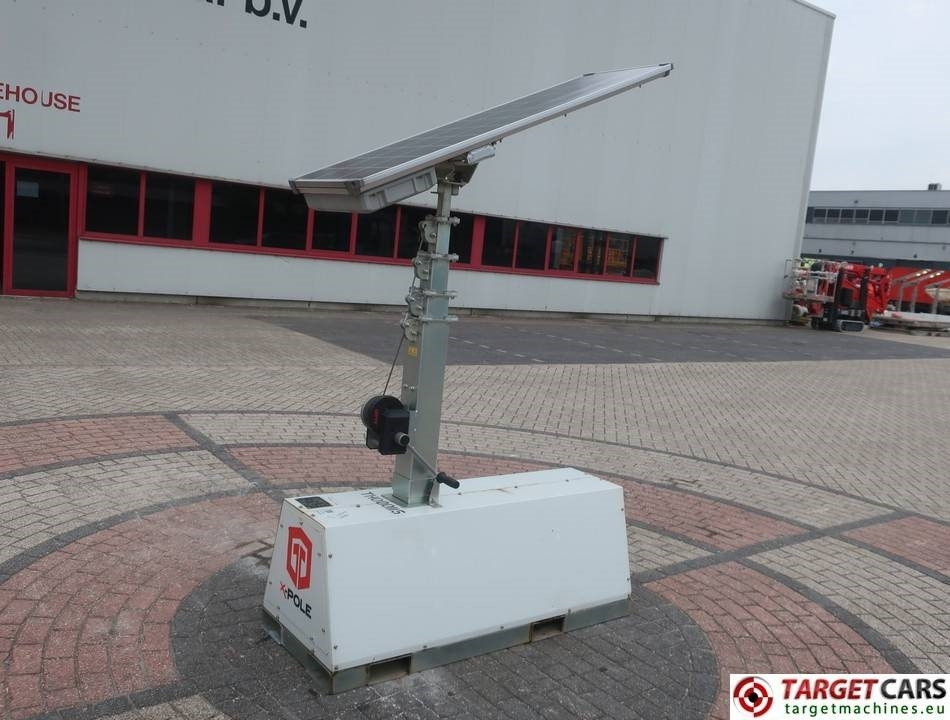 Trime X-Pole 2x25W Led Solar Tower Light - Menara penerangan: gambar 1 Trime X-Pole 2x25W Led Solar Tower Light - Menara penerangan: gambar 1
