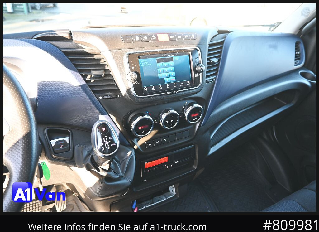 IVECO Daily 72C18 A8V Pritsche/Plane, Tempomat, AHK, Klima - Van flatbed: gambar 4 IVECO Daily 72C18 A8V Pritsche/Plane, Tempomat, AHK, Klima - Van flatbed: gambar 4