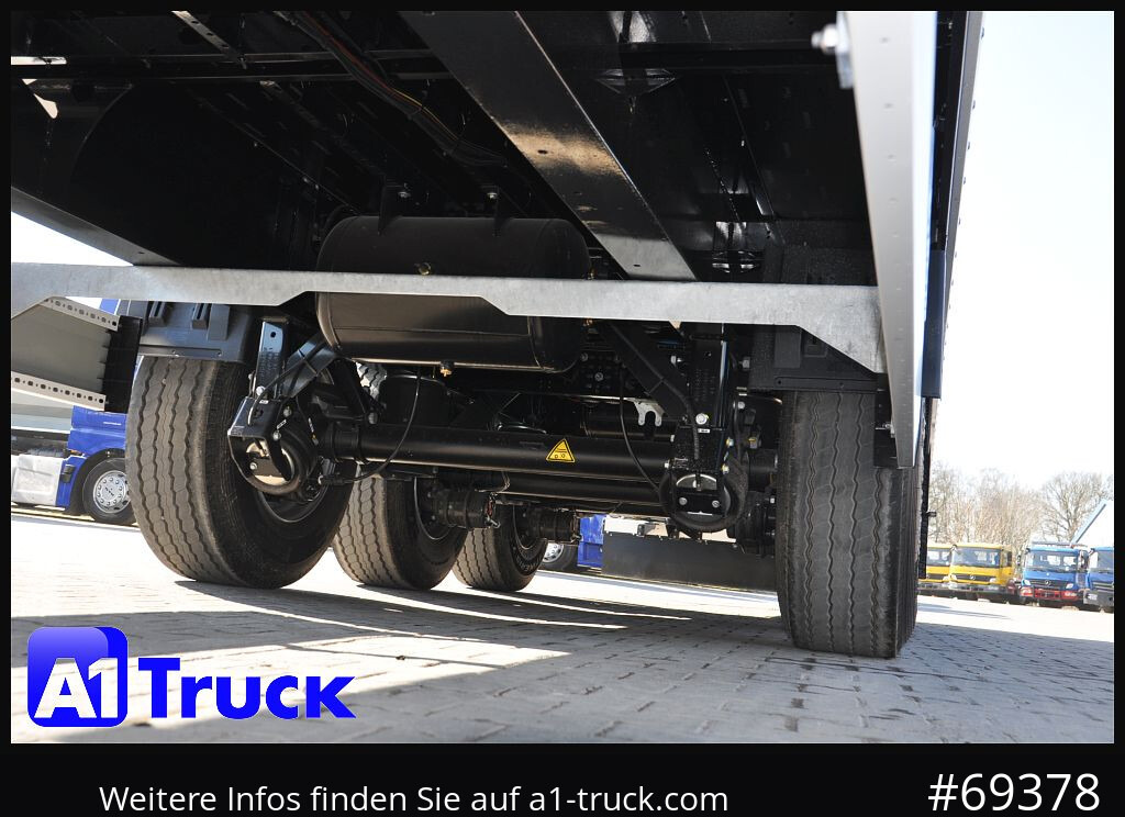 KRONE SD Koffer, Liftachse, Code XL, VDI 2700, SOFORT - Semi-trailer kotak tertutup: gambar 2 KRONE SD Koffer, Liftachse, Code XL, VDI 2700, SOFORT - Semi-trailer kotak tertutup: gambar 2