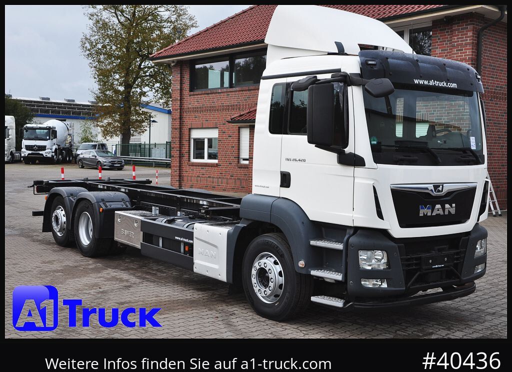 MAN TGS 26.420 Steering Axle, Intarder Stapler Lenkachse, - Pengangkut kontainer/ Container truck: gambar 1 MAN TGS 26.420 Steering Axle, Intarder Stapler Lenkachse, - Pengangkut kontainer/ Container truck: gambar 1