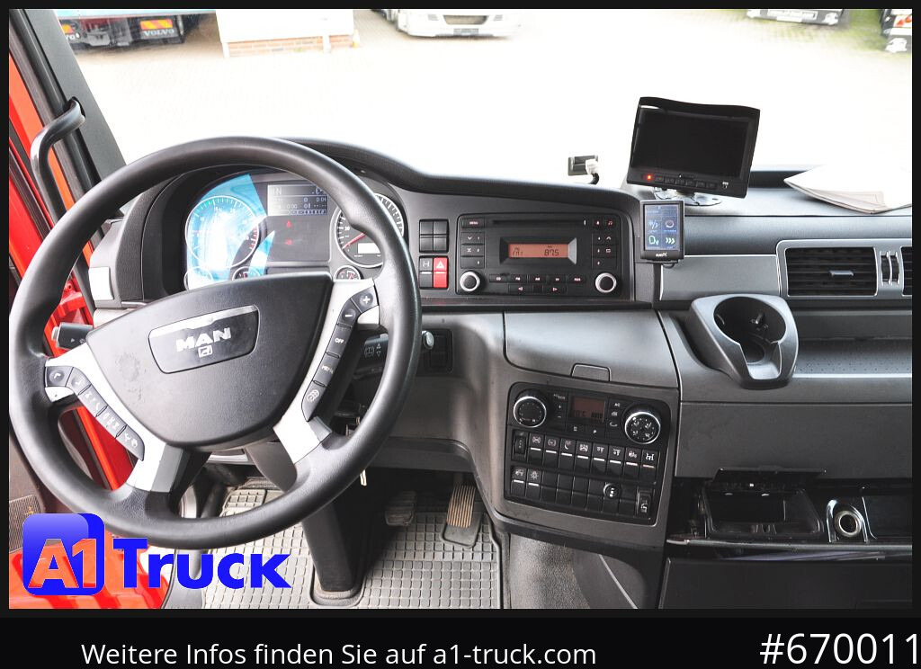 MAN TGX 26.400, Hiab Kran, Lenk-Liftachse, - Truk flatbed, Truk derek: gambar 5 MAN TGX 26.400, Hiab Kran, Lenk-Liftachse, - Truk flatbed, Truk derek: gambar 5