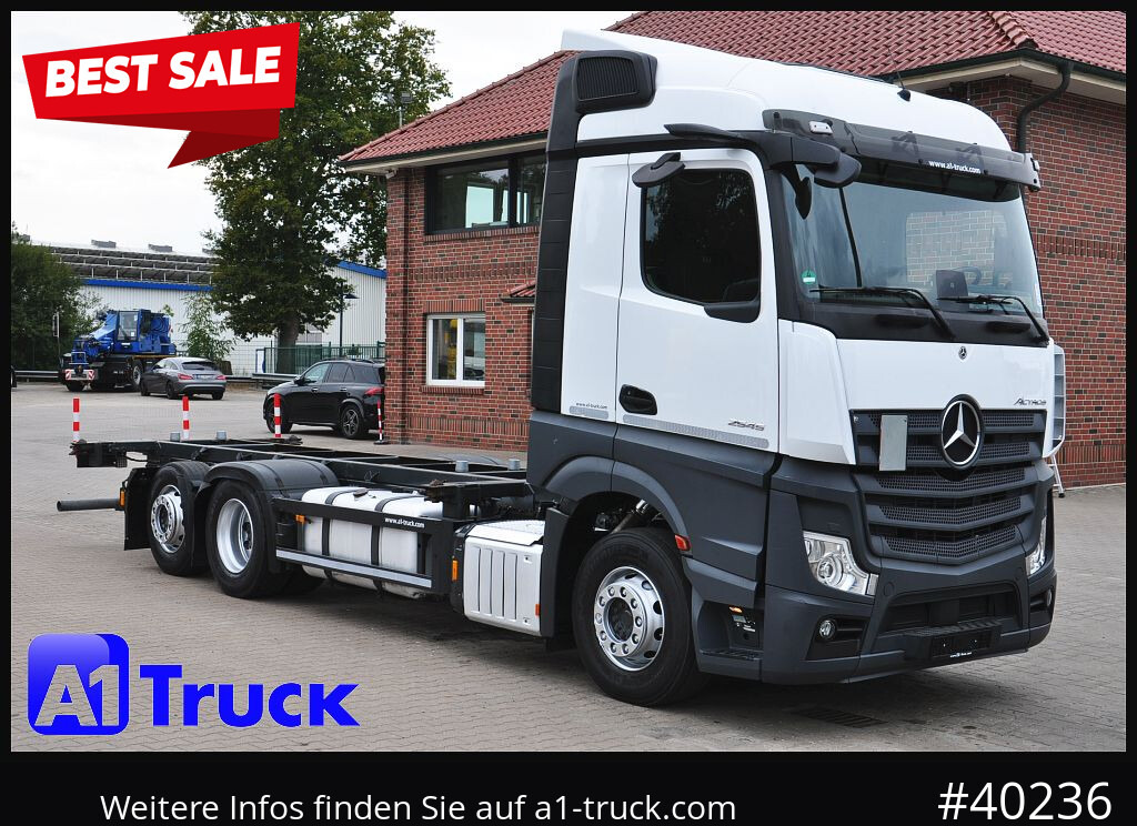 MERCEDES-BENZ 2545, Multi BDF, Wechsler, 7.45-7.82, MIDI, Liftachse - Pengangkut kontainer/ Container truck: gambar 1 MERCEDES-BENZ 2545, Multi BDF, Wechsler, 7.45-7.82, MIDI, Liftachse - Pengangkut kontainer/ Container truck: gambar 1