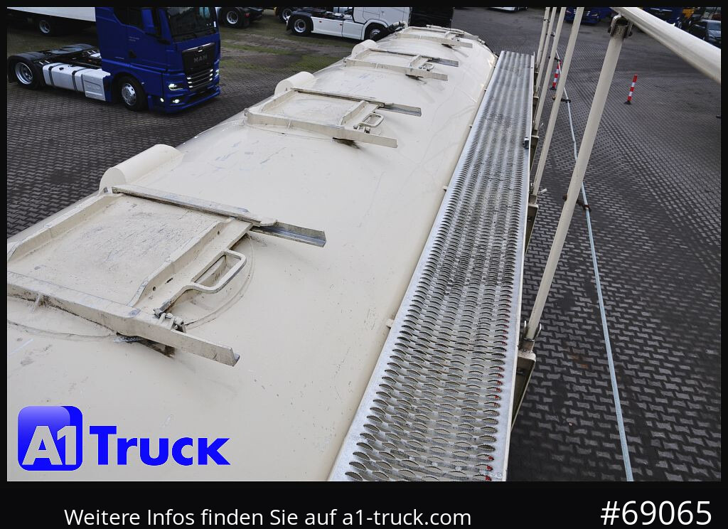 MERCEDES-BENZ Antos 2540, Silo 31m³, Futter Heitling 4 KA - Truk tangki: gambar 4 MERCEDES-BENZ Antos 2540, Silo 31m³, Futter Heitling 4 KA - Truk tangki: gambar 4