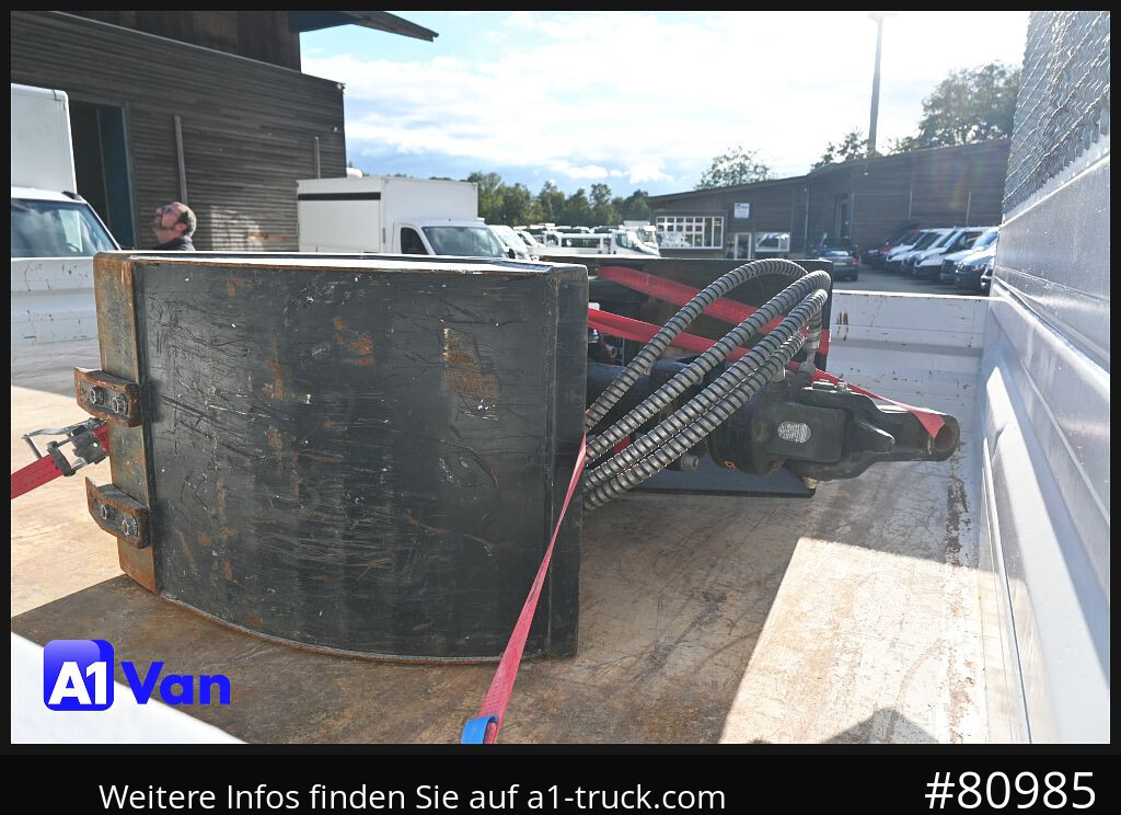 MERCEDES-BENZ Atego 816 Kipper Kran, Hiab, AHK, Klima - Van jungkit: gambar 2 MERCEDES-BENZ Atego 816 Kipper Kran, Hiab, AHK, Klima - Van jungkit: gambar 2