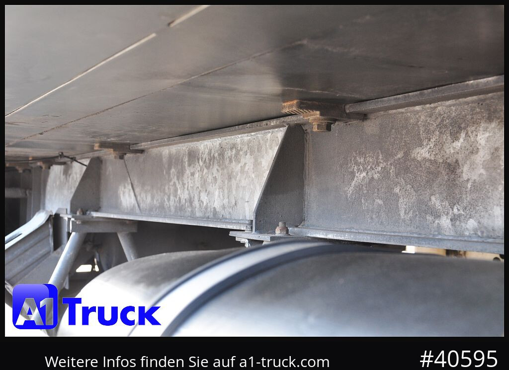 SCHMITZ Achwege & Tönjes, Rohrbahn, Fleisch, Schmitz Aufbau - Trailer berpendingin: gambar 2 SCHMITZ Achwege & Tönjes, Rohrbahn, Fleisch, Schmitz Aufbau - Trailer berpendingin: gambar 2