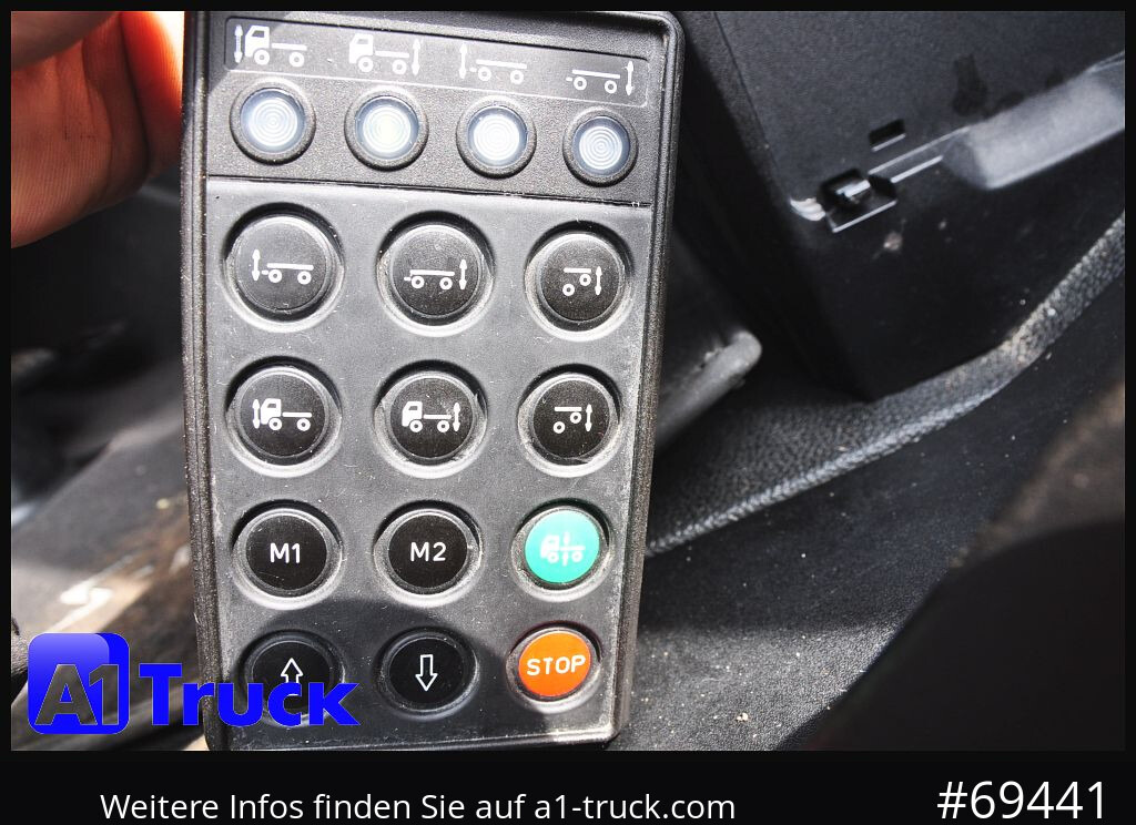 IVECO Stralis AS 440/460 Stralis, Retarder, LNG, Gas, - Tractor head: gambar 4 IVECO Stralis AS 440/460 Stralis, Retarder, LNG, Gas, - Tractor head: gambar 4
