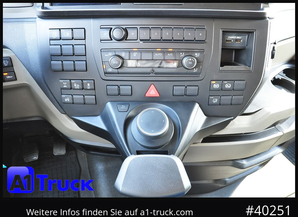 Tractor head MAN TGX 18.470 GM Hydraulik, Intarder Navi Standklima,: gambar 6 Tractor head MAN TGX 18.470 GM Hydraulik, Intarder Navi Standklima,: gambar 6