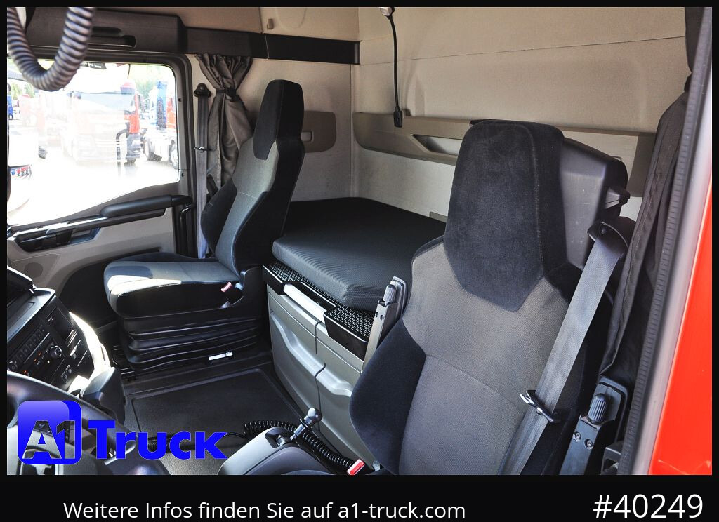 MAN TGX 18.470 GM Hydraulik, Intarder Navi Standklima, - Tractor head: gambar 4 MAN TGX 18.470 GM Hydraulik, Intarder Navi Standklima, - Tractor head: gambar 4