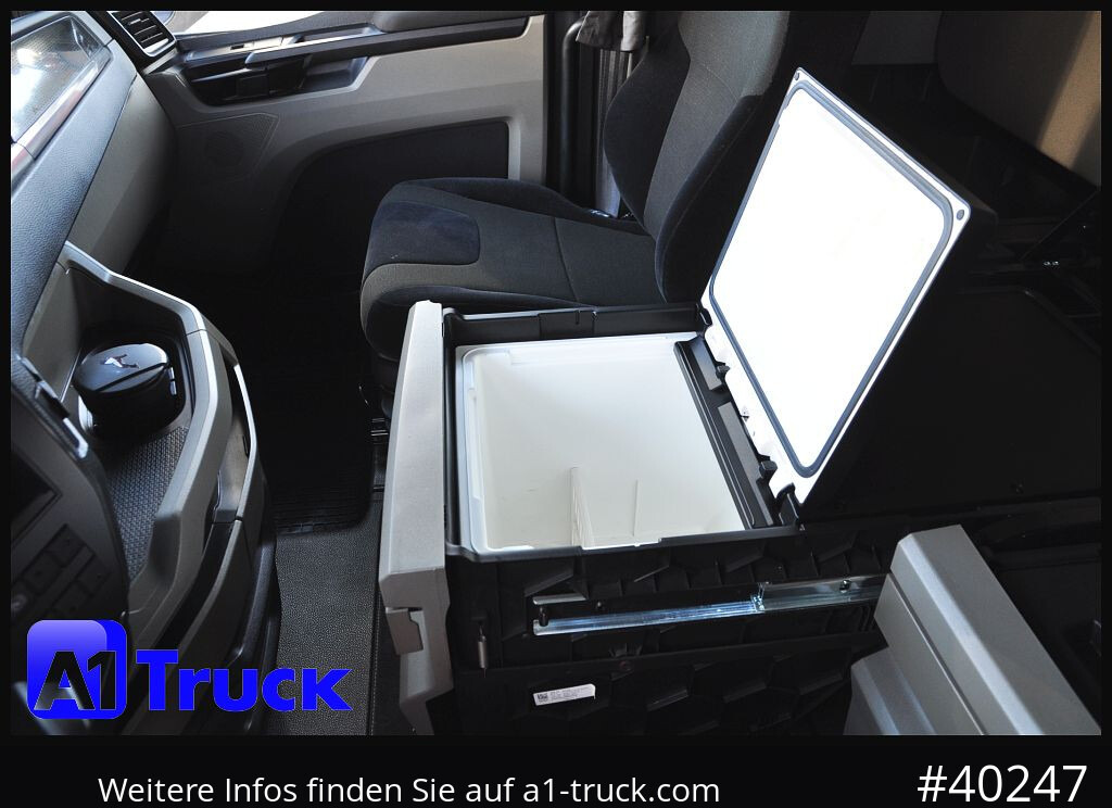 MAN TGX 18.470 GM Hydraulik, Intarder Navi Standklima, - Tractor head: gambar 4 MAN TGX 18.470 GM Hydraulik, Intarder Navi Standklima, - Tractor head: gambar 4