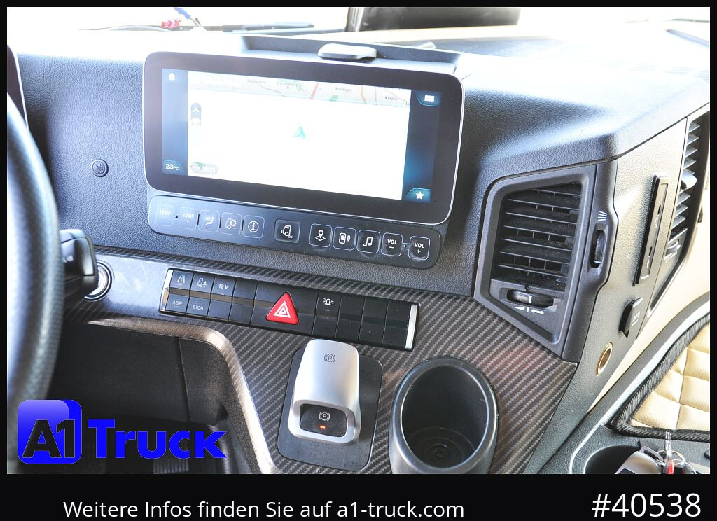 MERCEDES-BENZ 4158 BL 8x4, neues Model, guter Zustand - Tractor head: gambar 5 MERCEDES-BENZ 4158 BL 8x4, neues Model, guter Zustand - Tractor head: gambar 5