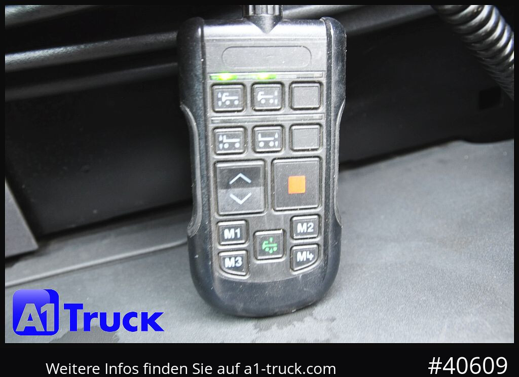 SCANIA R410, Mega Lowliner, Retarder Navi - Tractor head: gambar 2 SCANIA R410, Mega Lowliner, Retarder Navi - Tractor head: gambar 2