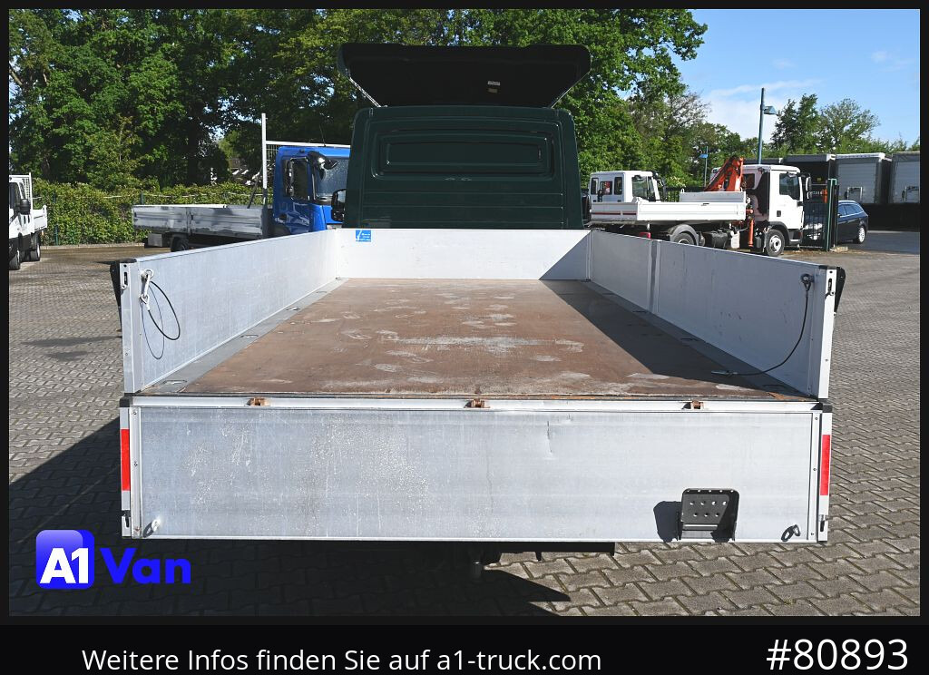 VOLKSWAGEN Crafter 35 Pritsche Maxi, Klima, AHK, - Van flatbed: gambar 2 VOLKSWAGEN Crafter 35 Pritsche Maxi, Klima, AHK, - Van flatbed: gambar 2