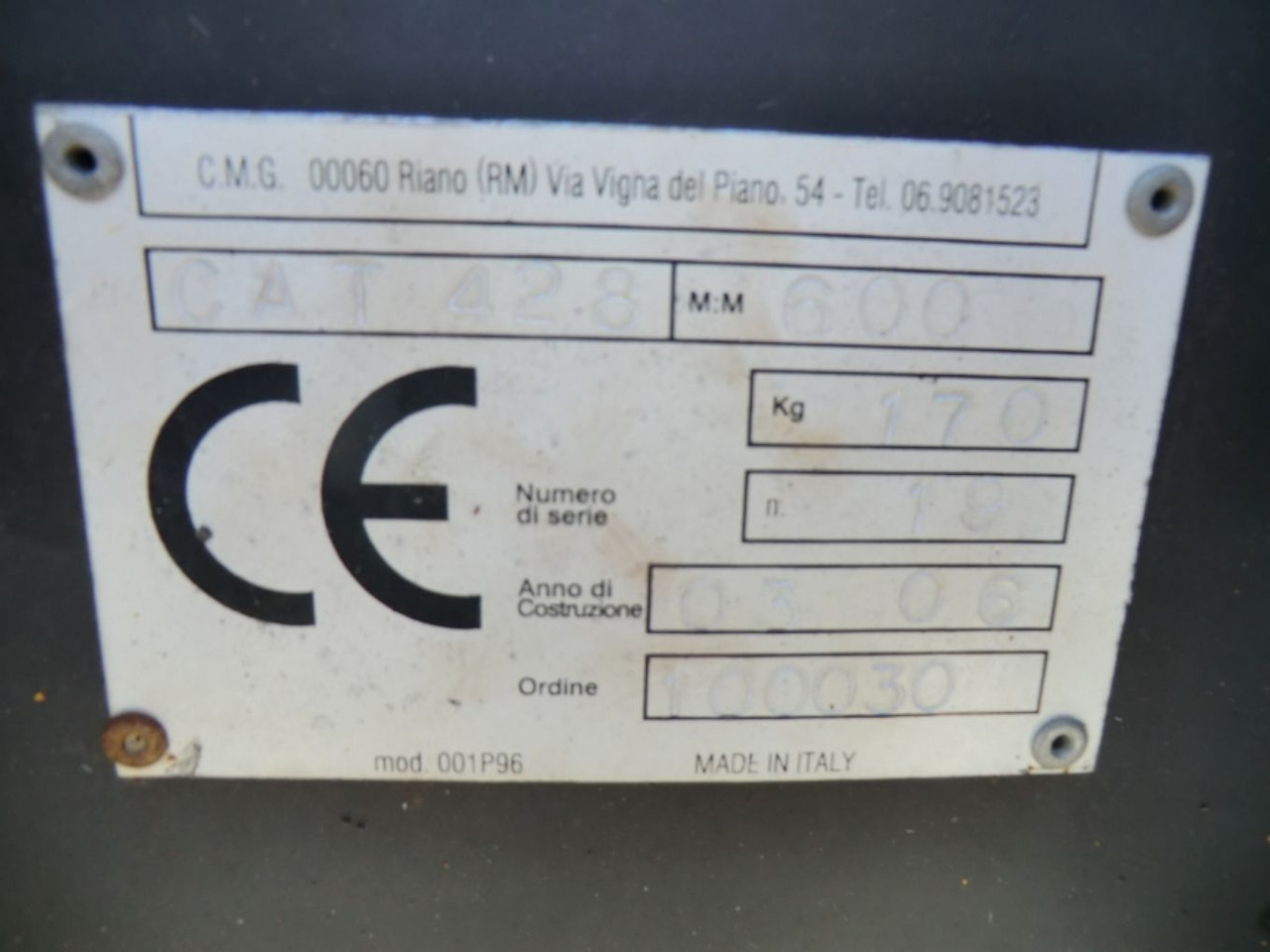Caterpillar 428 Benna con denti per retroescavaore terna, larghezza mm 600, peso kg 170, anno di costruzione 03/06. - Ember ekskavator: gambar 2 Caterpillar 428 Benna con denti per retroescavaore terna, larghezza mm 600, peso kg 170, anno di costruzione 03/06. - Ember ekskavator: gambar 2
