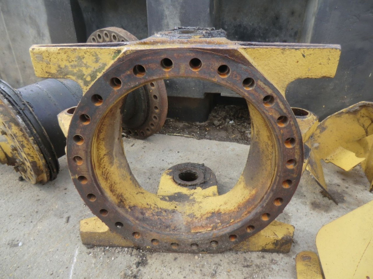 Caterpillar 735 Supporto perno snodo centrale - Tubuh dan eksterior untuk Peralatan konstruksi: gambar 4 Caterpillar 735 Supporto perno snodo centrale - Tubuh dan eksterior untuk Peralatan konstruksi: gambar 4