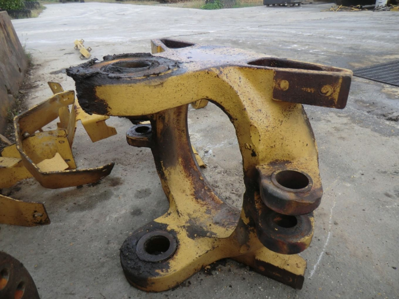 Caterpillar 735 Supporto perno snodo centrale - Tubuh dan eksterior untuk Peralatan konstruksi: gambar 5 Caterpillar 735 Supporto perno snodo centrale - Tubuh dan eksterior untuk Peralatan konstruksi: gambar 5