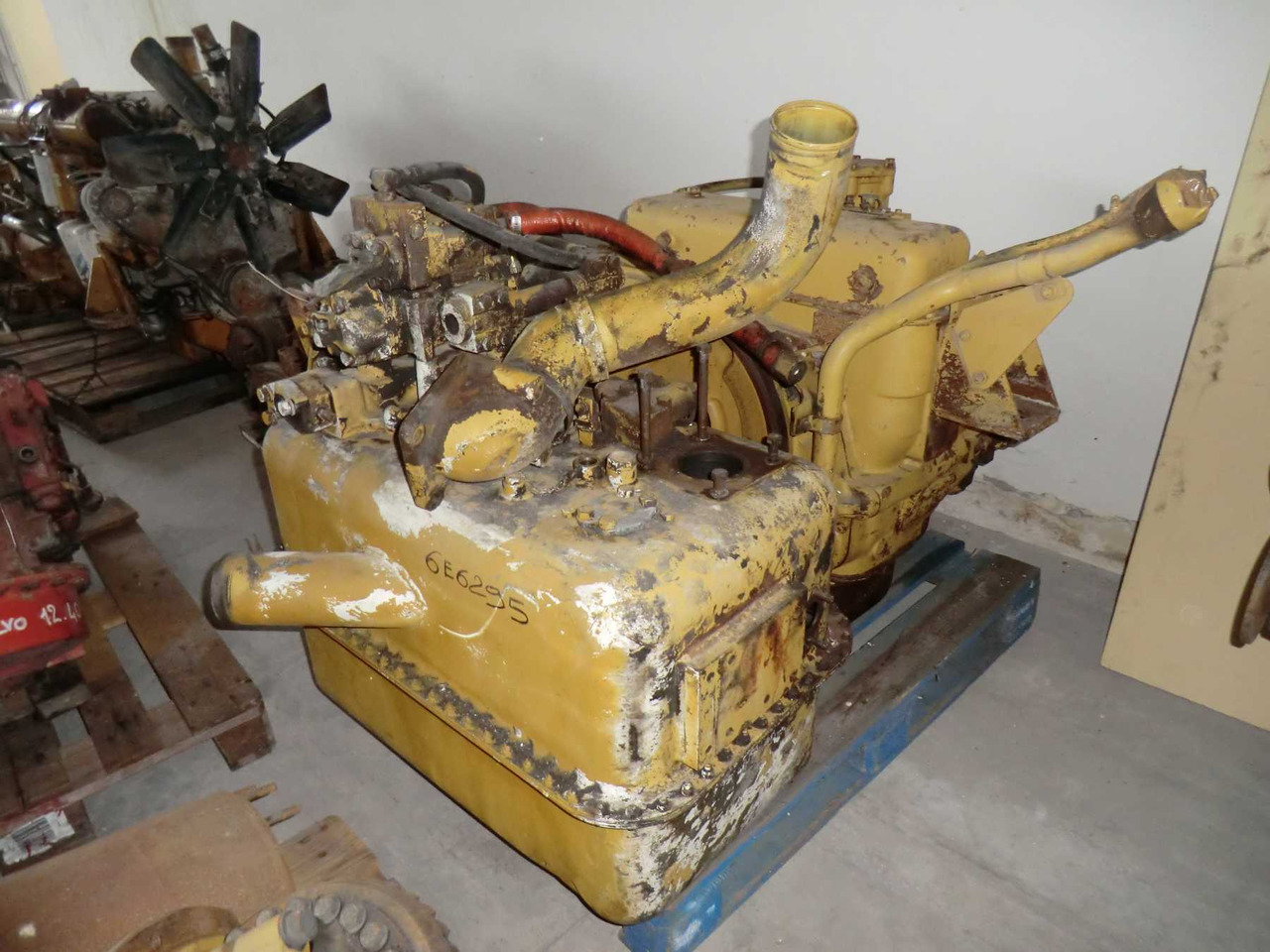 Caterpillar 966F II SERBATOIO - Tubuh dan eksterior untuk Peralatan konstruksi: gambar 5 Caterpillar 966F II SERBATOIO - Tubuh dan eksterior untuk Peralatan konstruksi: gambar 5