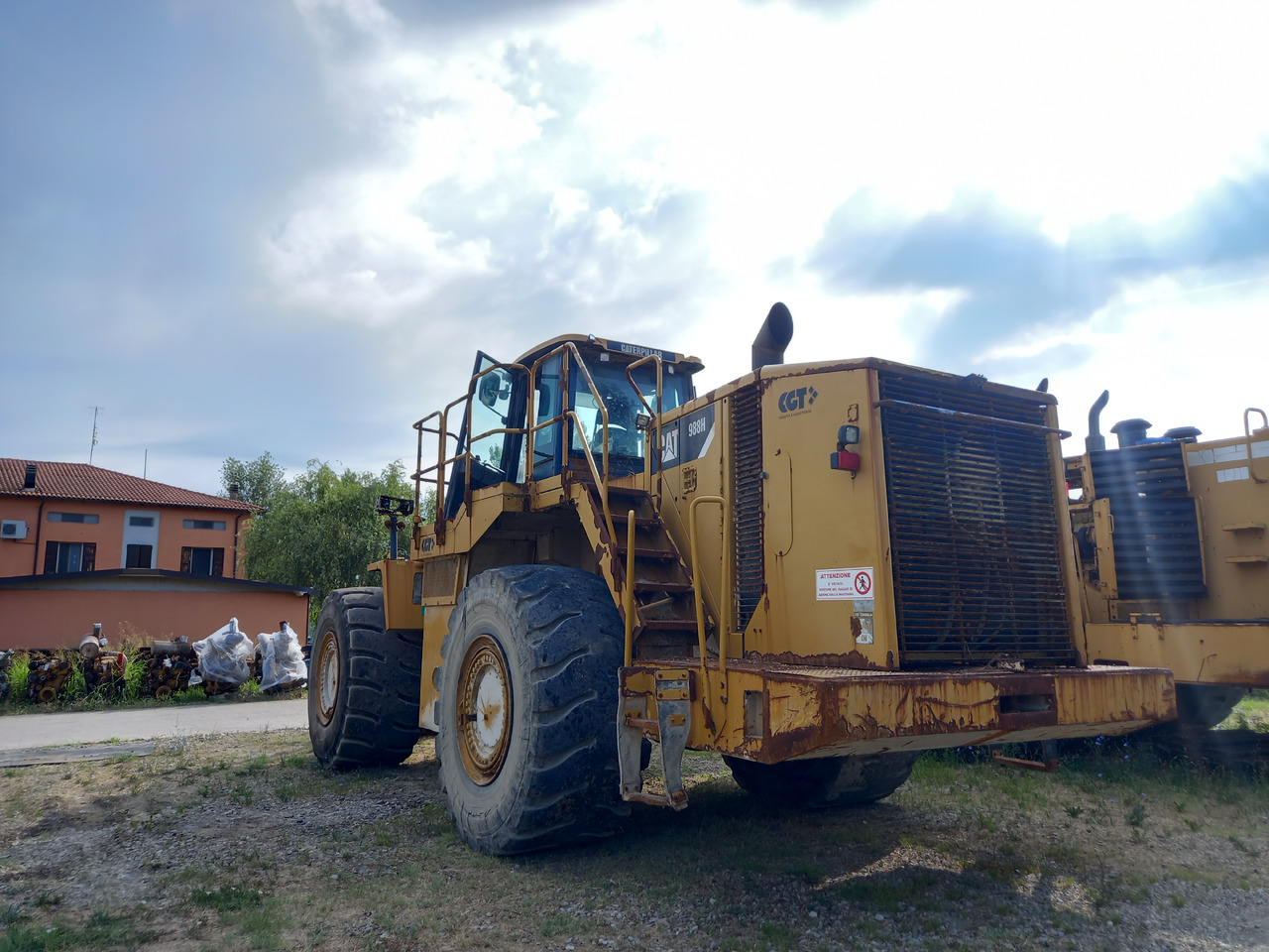 Wheel loader Caterpillar 988H Pala gommata 988H in buone condizione.: gambar 9
