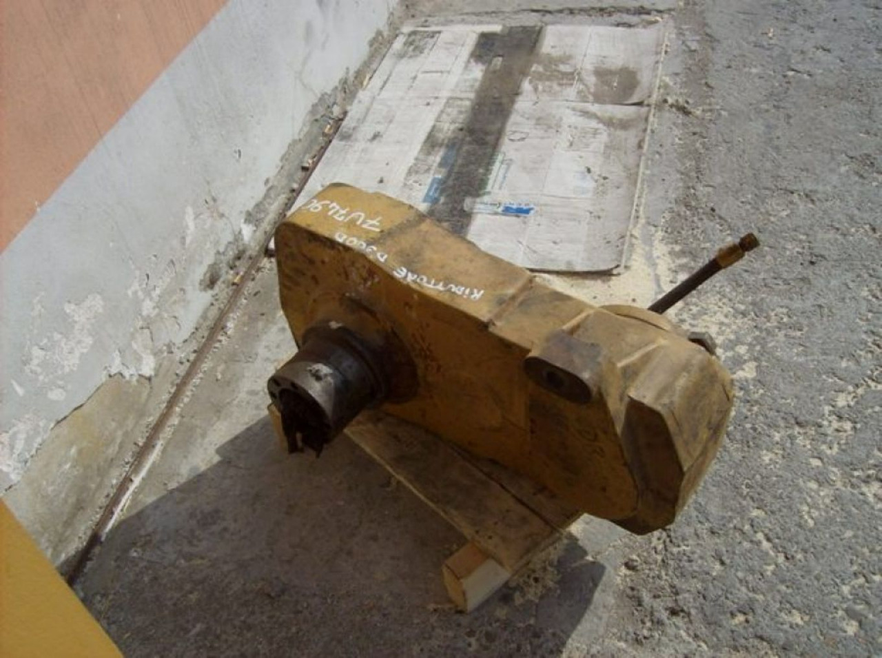 Caterpillar D300D Transfer dropbox - Penularan untuk Peralatan konstruksi: gambar 3 Caterpillar D300D Transfer dropbox - Penularan untuk Peralatan konstruksi: gambar 3