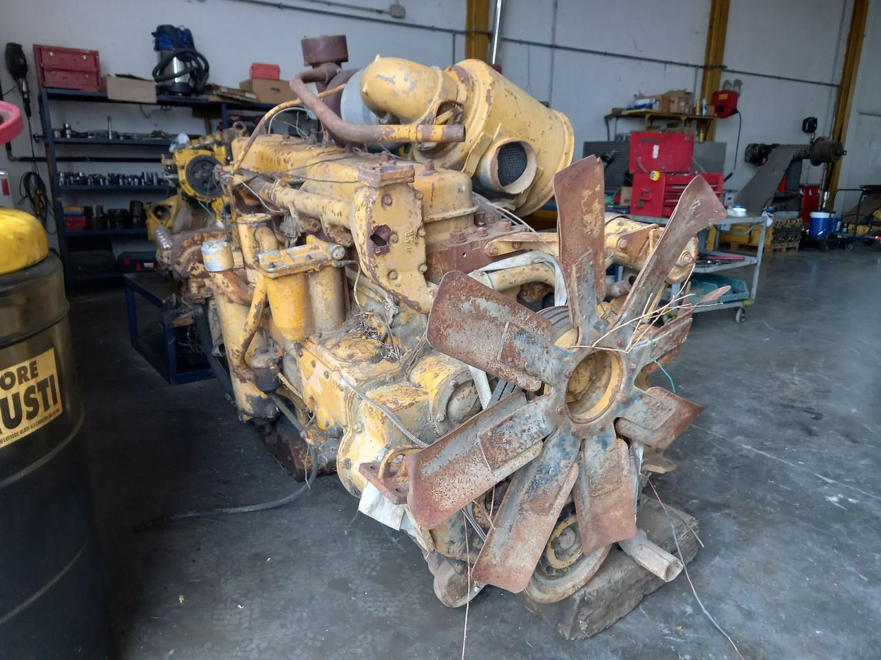 Caterpillar D8H MOTORE USATO D342 - Suku Cadang Mesin untuk Peralatan konstruksi: gambar 1 Caterpillar D8H MOTORE USATO D342 - Suku Cadang Mesin untuk Peralatan konstruksi: gambar 1