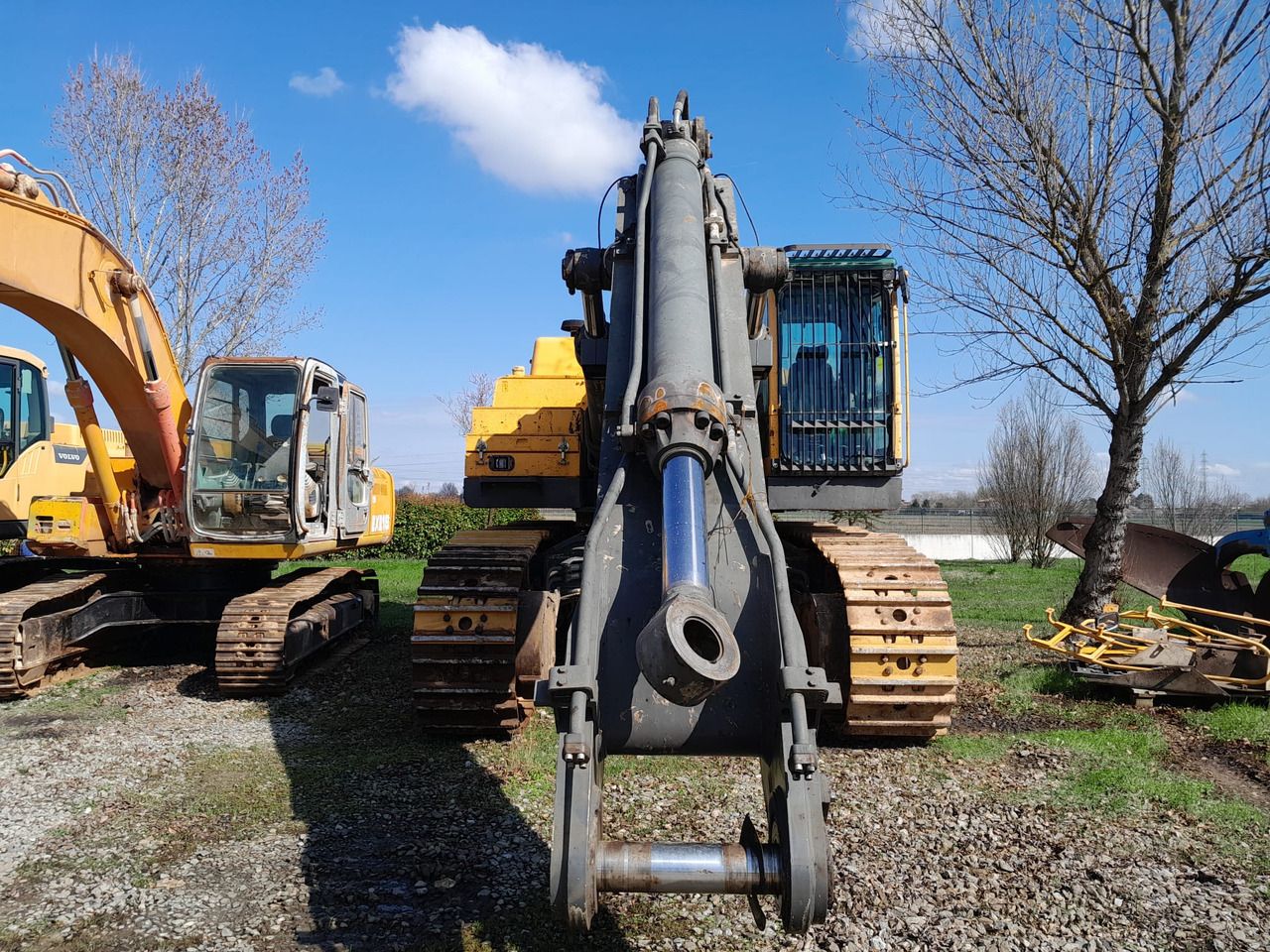 VOLVO EC700B LC - Ekskavator perayap: gambar 3 VOLVO EC700B LC - Ekskavator perayap: gambar 3