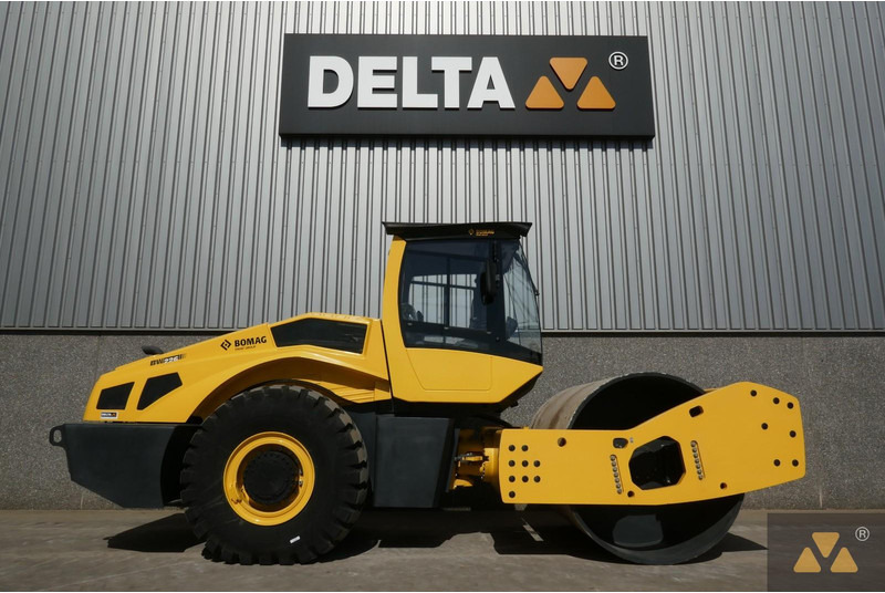 Bomag BW226-5CL - Roller: gambar 2 Bomag BW226-5CL - Roller: gambar 2
