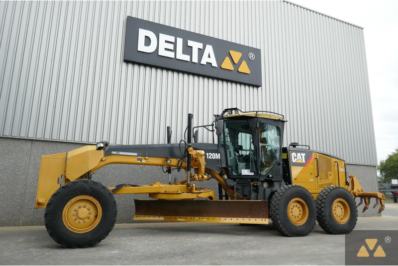 Caterpillar 120M - Grader: gambar 4 Caterpillar 120M - Grader: gambar 4