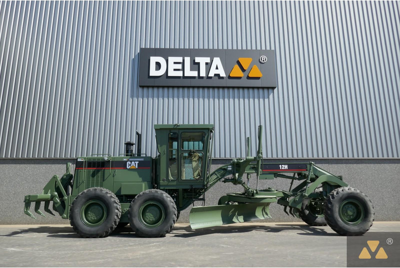 Caterpillar 12H Ex- - Grader: gambar 2 Caterpillar 12H Ex- - Grader: gambar 2