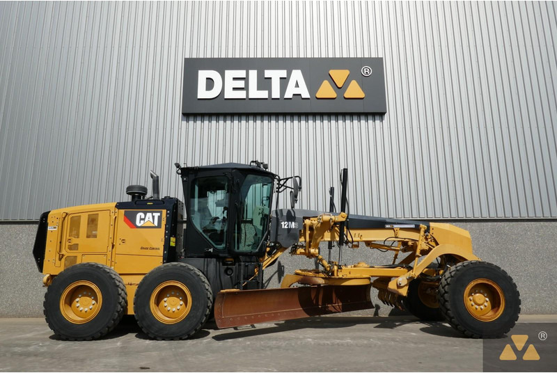 Caterpillar 12M3 - Grader: gambar 2 Caterpillar 12M3 - Grader: gambar 2