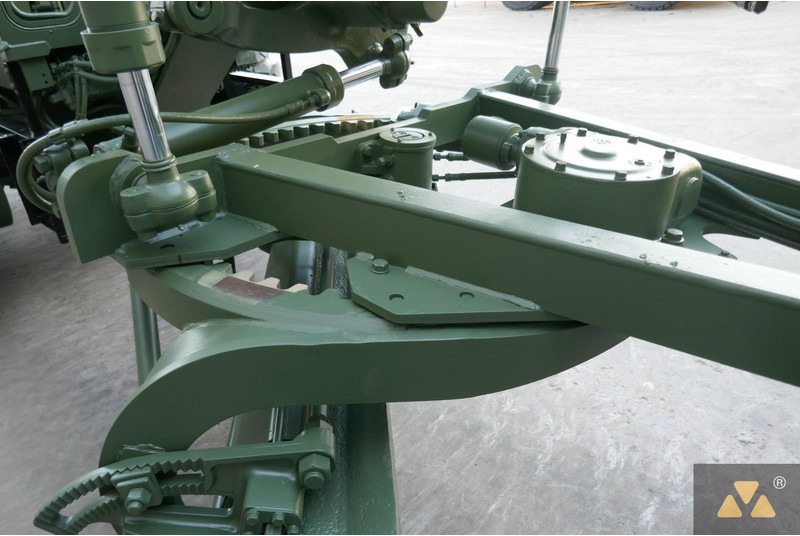 Grader Caterpillar 130G Ex-: gambar 17