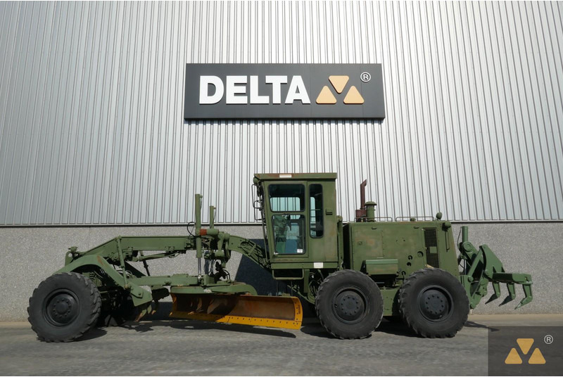 Caterpillar 130G Ex-army - Grader: gambar 1 Caterpillar 130G Ex-army - Grader: gambar 1