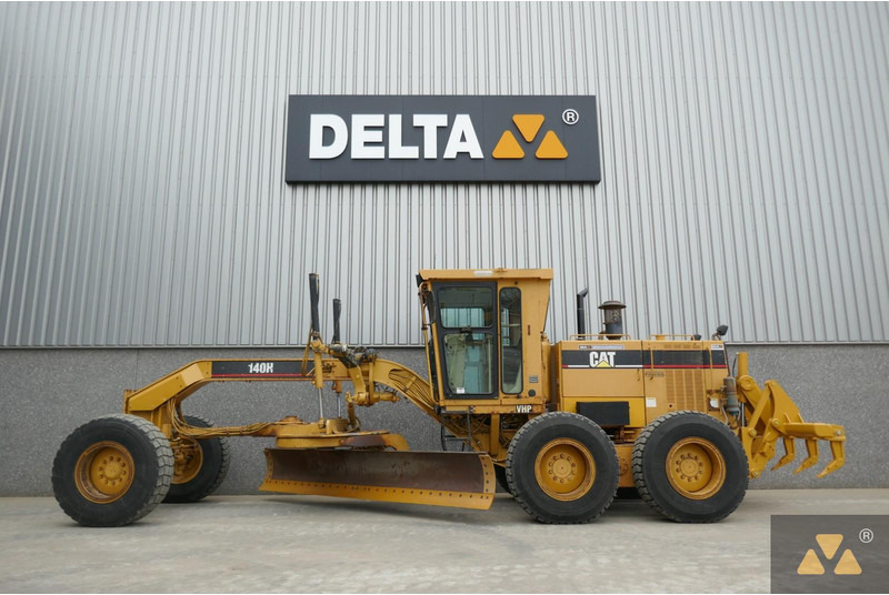 Caterpillar 140H - Grader: gambar 1 Caterpillar 140H - Grader: gambar 1