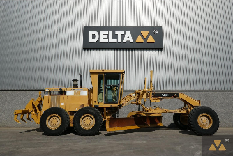 Caterpillar 140H - Grader: gambar 2 Caterpillar 140H - Grader: gambar 2