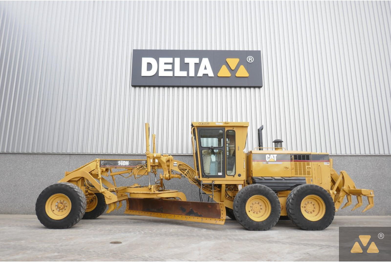 Caterpillar 140H - Grader: gambar 1 Caterpillar 140H - Grader: gambar 1