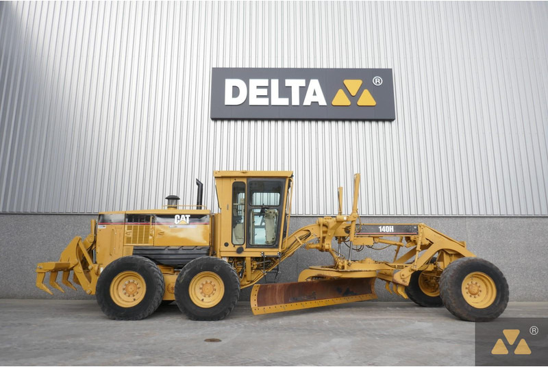 Caterpillar 140H - Grader: gambar 2 Caterpillar 140H - Grader: gambar 2