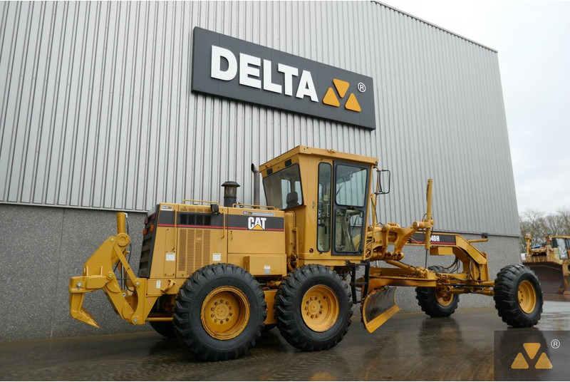 Caterpillar 140H Ex-army - Grader: gambar 5 Caterpillar 140H Ex-army - Grader: gambar 5