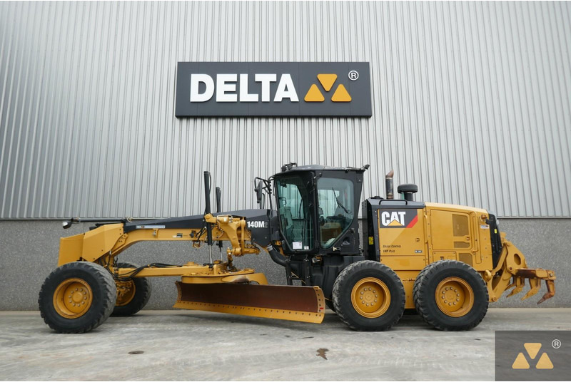Caterpillar 140M2 - Grader: gambar 1 Caterpillar 140M2 - Grader: gambar 1