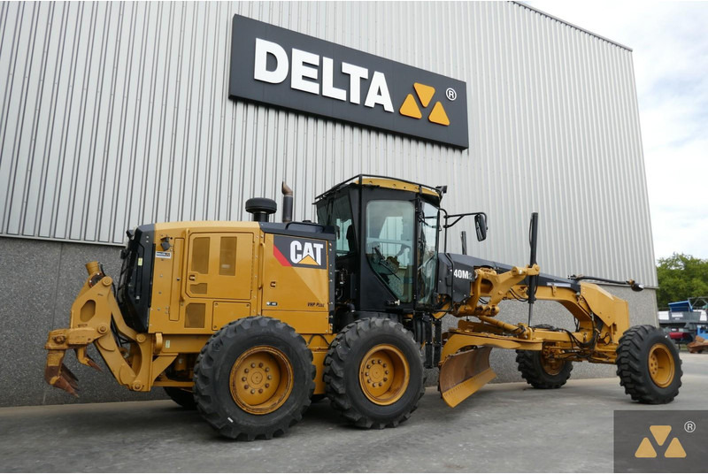 Caterpillar 140M2 - Grader: gambar 5 Caterpillar 140M2 - Grader: gambar 5