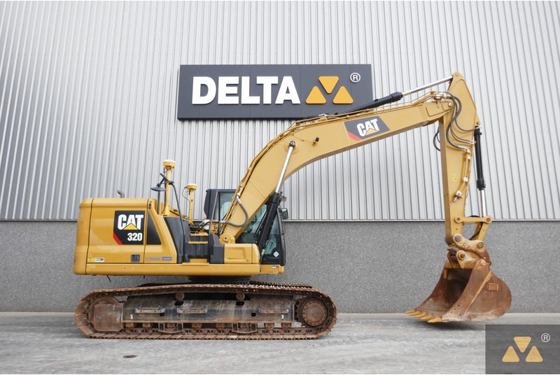 Caterpillar 320 - Ekskavator perayap: gambar 2 Caterpillar 320 - Ekskavator perayap: gambar 2