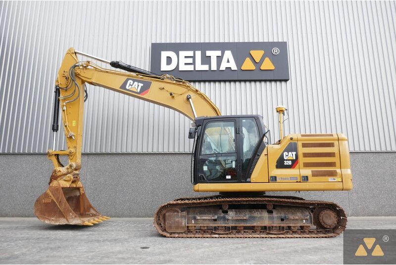 Caterpillar 320 - Ekskavator perayap: gambar 1 Caterpillar 320 - Ekskavator perayap: gambar 1