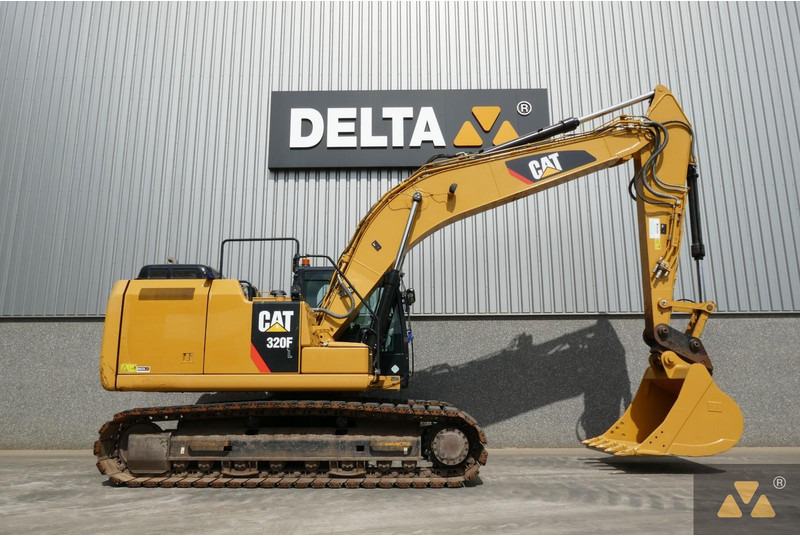 Caterpillar 320FL - Ekskavator perayap: gambar 2 Caterpillar 320FL - Ekskavator perayap: gambar 2