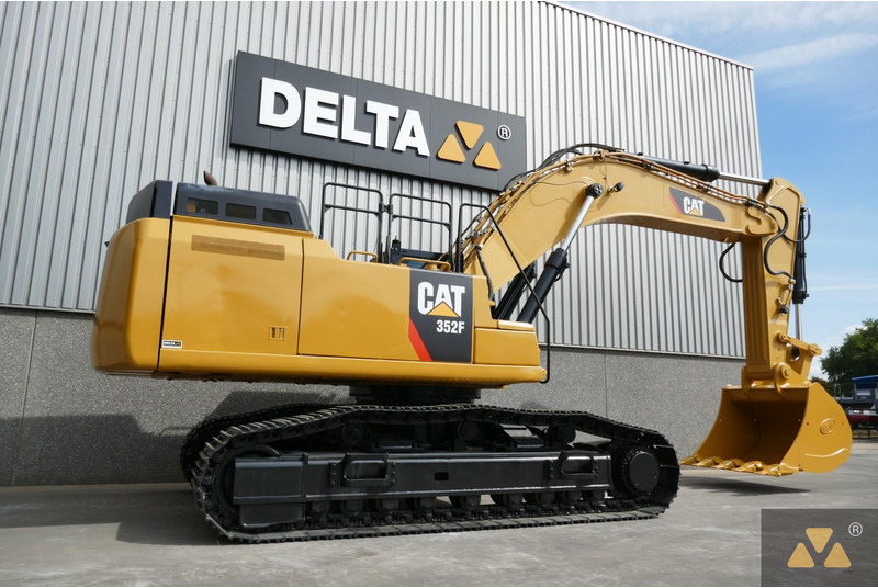 Caterpillar 352F - Ekskavator perayap: gambar 5 Caterpillar 352F - Ekskavator perayap: gambar 5