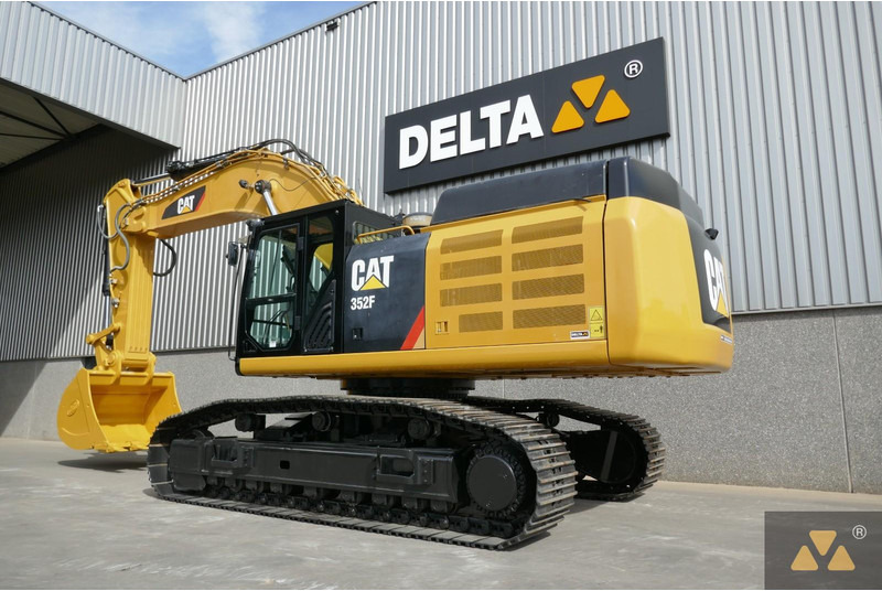 Caterpillar 352F - Ekskavator perayap: gambar 4 Caterpillar 352F - Ekskavator perayap: gambar 4