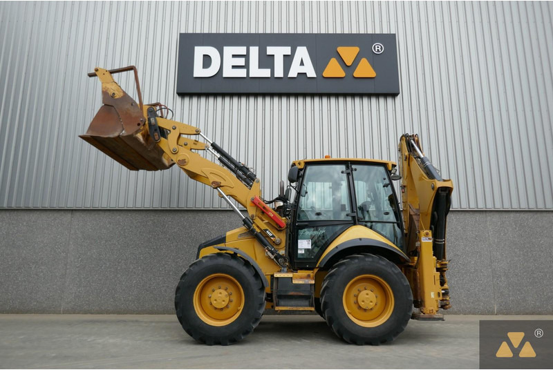 Backhoe loader Caterpillar 444F: gambar 10