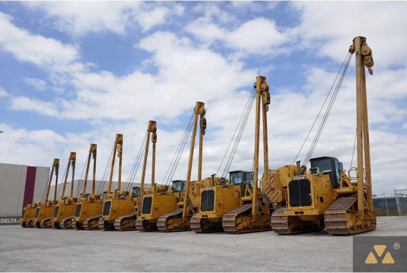 Caterpillar 587R - Pipelayer: gambar 1 Caterpillar 587R - Pipelayer: gambar 1