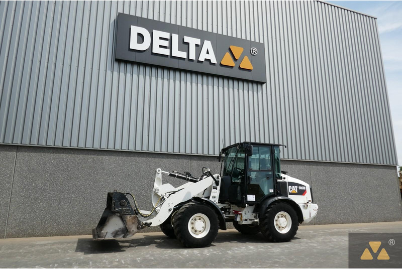 Wheel loader Caterpillar 906M: gambar 8 Wheel loader Caterpillar 906M: gambar 8