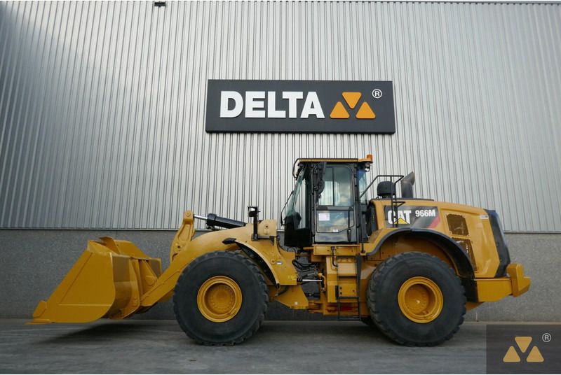 Caterpillar 966M - Wheel loader: gambar 1 Caterpillar 966M - Wheel loader: gambar 1